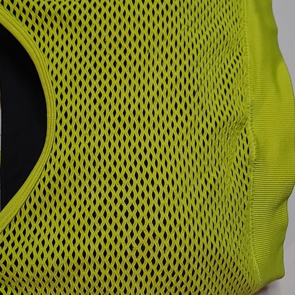 USED Sports Illustrated workoutset Medium/Large/ "XL" SEE PHOTOS AND DESCRIPTION - Picture 3 of 10